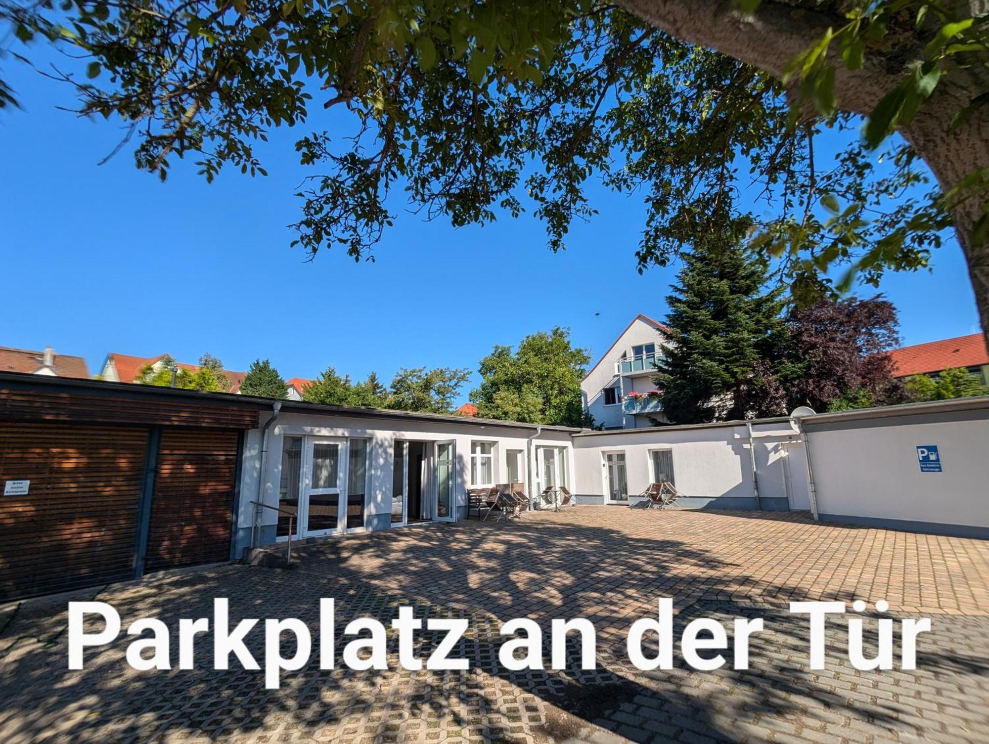 Fewo Urban Gotha-Apartment Friedenstein- Am Schlosspark- Parken An Der Der Tuer- Barrierefrei, 900 Meter Zum Bahnhof - Wallbox Zewnętrze zdjęcie